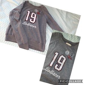 Hollister long sleeve sweatshirt